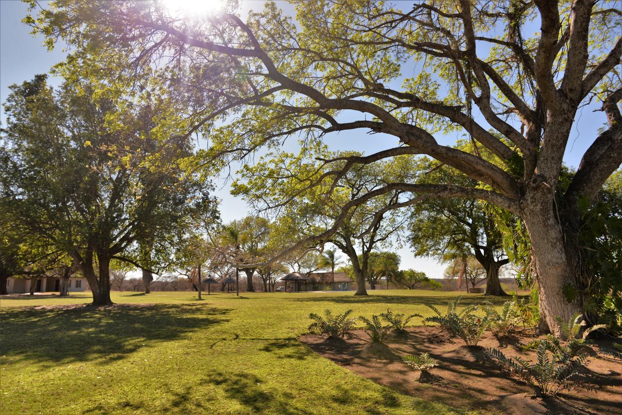 Unyati Safari Lodge Hectorspruit Exterior photo